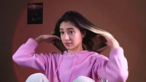 Belle online show from February 16, 5:38 am