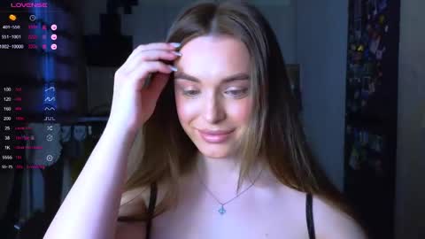 Darlina online show from May 1, 3:50 pm