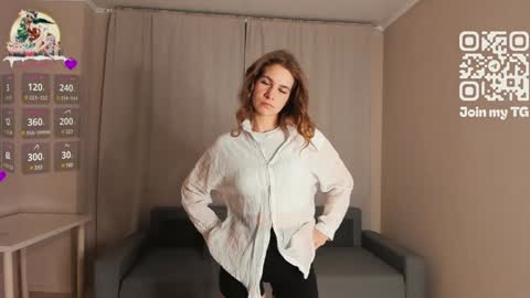 Chloe online show from December 22, 5:11 am