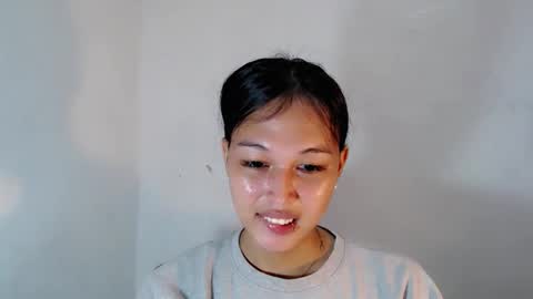 Snapshot of darling_sweetheartxx chatting on October 21, 5:27 pm YOUR ATHENA online show from October 21, 5:27 pm