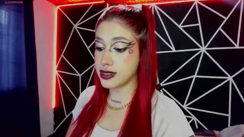 Darlyhooper online show from November 29, 9:55 pm