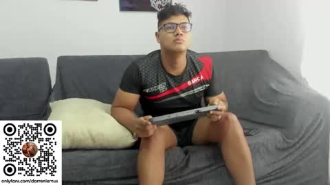 Darren lemus online show from November 13, 6:32 pm