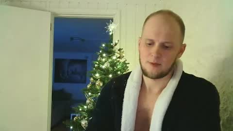 Snapshot of dartanjanas chatting on January 1, 12:53 am Dario online show from January 1, 12:53 am