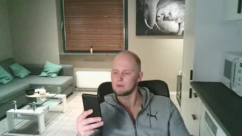 Snapshot of dartanjanas chatting on October 9, 7:52 pm Dario online show from October 9, 7:52 pm