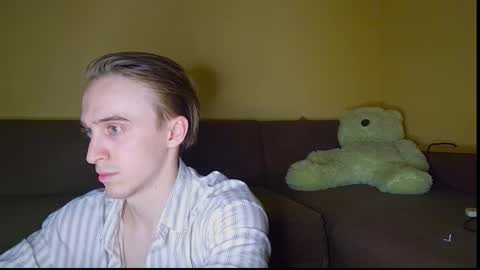 datalian online show from September 19, 6:00 pm