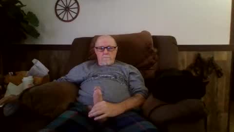 dave571960 online show from October 5, 11:07 am