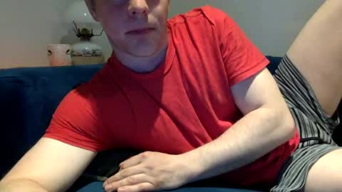 daveb709709709 online show from April 28, 2:20 am