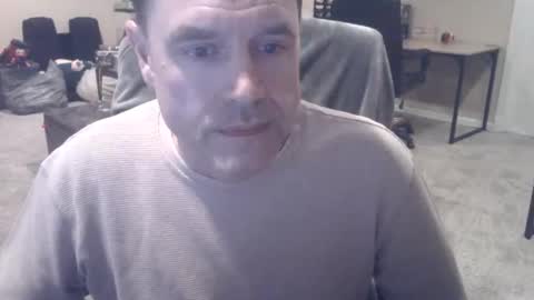 daved14u online show from February 18, 7:19 am