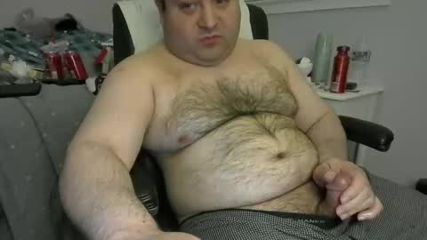daveishorny1988 online show from May 2, 12:05 am