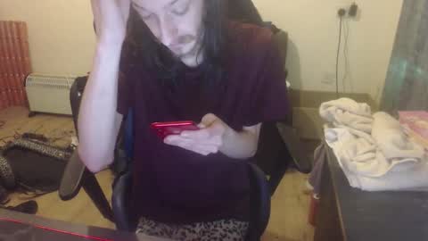 Snapshot of daver281197 chatting on October 4, 7:55 pm dave online show from October 4, 7:55 pm