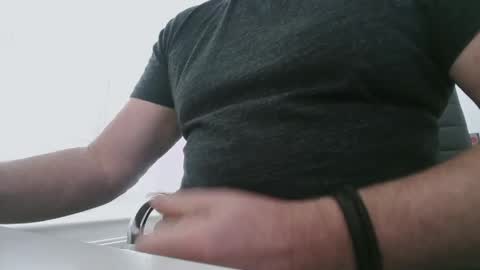 davesu12345 online show from May 13, 7:40 am