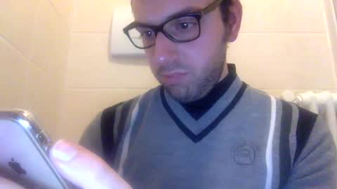 Snapshot of david_itdavid chatting on December 22, 3:00 pm David online show from December 22, 3:00 pm