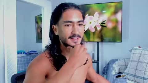 Hey im David that loves to explore and speak their fantasies. Very open talktative and nice. Feel free to chat with me online show from June 20, 11:49 am