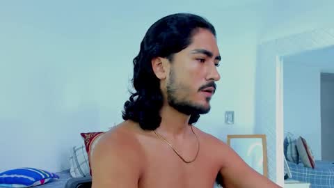 Hey im David that loves to explore and speak their fantasies. Very open talktative and nice. Feel free to chat with me online show from November 3, 11:55 am