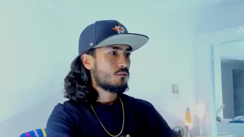 Hey im David that loves to explore and speak their fantasies. Very open talktative and nice. Feel free to chat with me online show from December 14, 12:17 am