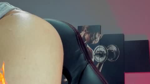 David Jons online show from March 8, 2:55 am