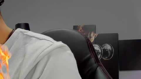 David Jons online show from January 8, 12:17 am