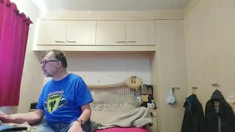 davidjmarshall46 online show from April 30, 10:53 am