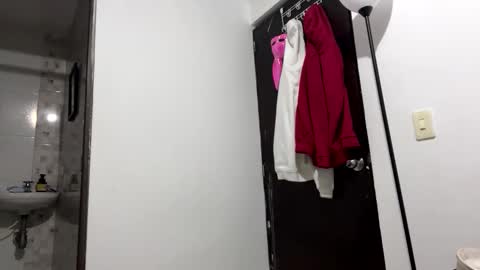 davidsmile28 online show from December 1, 8:12 am