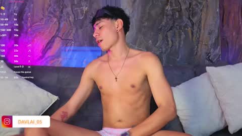 David online show from April 30, 8:57 pm
