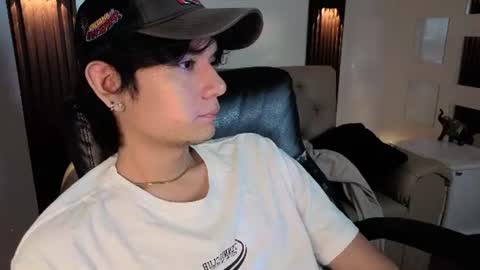 davoxer online show from August 1, 4:36 am