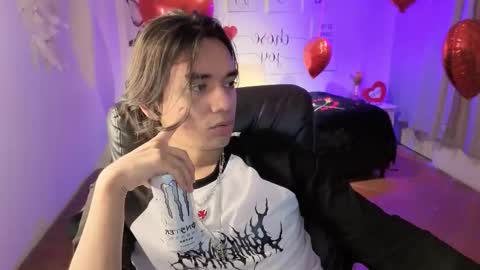 davoxer online show from February 15, 3:09 am