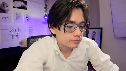 davoxer online show from March 8, 3:32 am