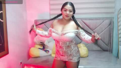 Hi Stream 1500 to 2100 online show from November 15, 9:05 pm