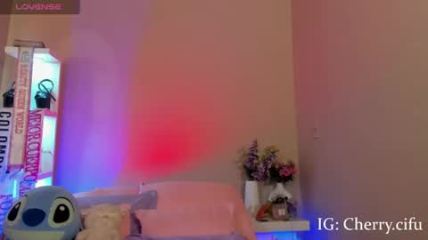 Dayana Hill online show from July 2, 7:08 pm