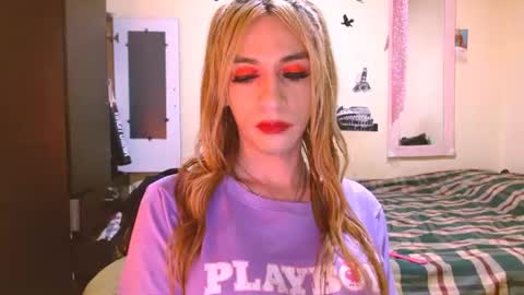 dayanna_01_ online show from July 14, 6:35 pm