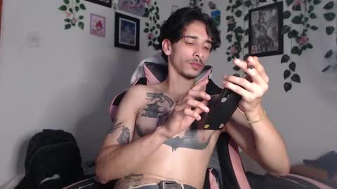 dazzayy online show from December 7, 1:08 am