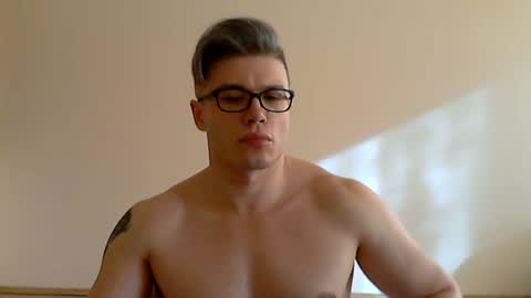 dbasil26 online show from July 20, 2:19 pm