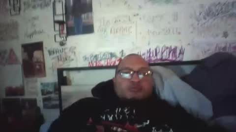 dbeamon92 online show from April 22, 1:07 pm