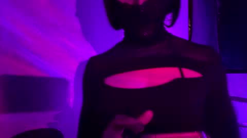 dc54565758 online show from March 9, 9:47 am