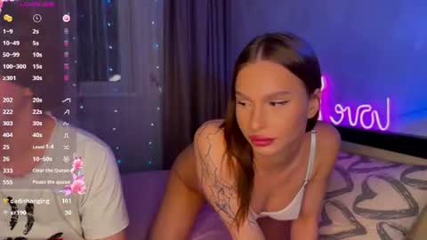 qrovers online show from June 17, 9:42 pm