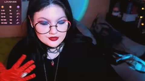 Luna online show from January 10, 11:10 pm