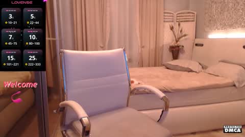 DeaLux  online show from September 17, 4:54 pm