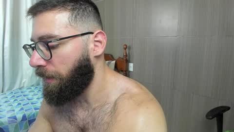 Snapshot of deanlek chatting on January 24, 10:08 pm Dean online show from January 24, 10:08 pm