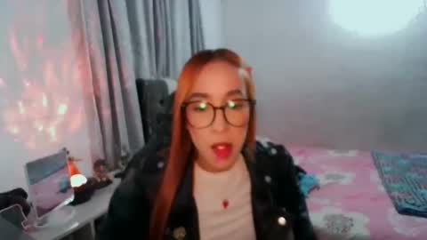 Juliet online show from May 3, 1:33 am