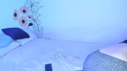 venus  adam online show from January 13, 12:19 am