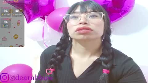 Snapshot of dearabbie chatting on February 23, 4:02 pm DearAbbie online show from February 23, 4:02 pm