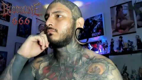    online show from April 26, 8:17 pm