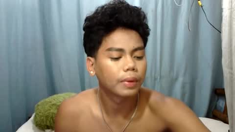 hi hello how are you online show from February 8, 4:16 am