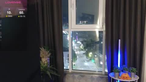 Eva online show from November 1, 5:01 pm