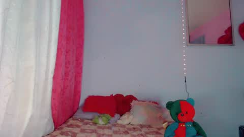 deboragill online show from July 29, 12:32 am