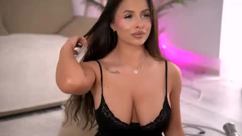 Tamara online show from June 16, 10:30 am