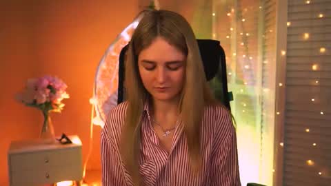 Debora online show from March 5, 6:22 am