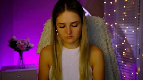 Debora online show from November 20, 8:02 am