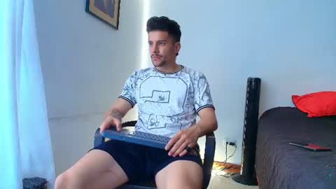 Santiago online show from July 27, 8:39 pm