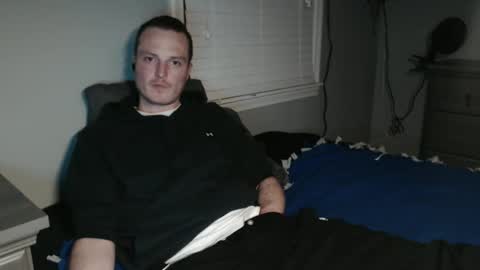 Snapshot of dee4dayz19 chatting on December 4, 10:57 pm Dee4dayz online show from December 4, 10:57 pm